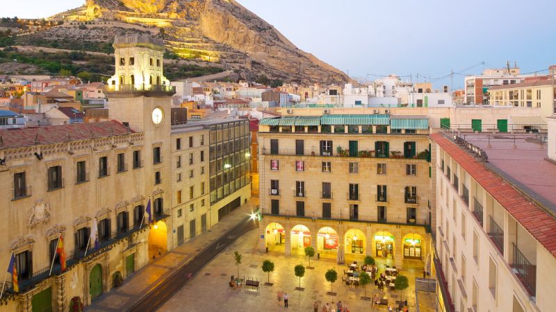 Lufthansa Airlines Alicante Office in Spain