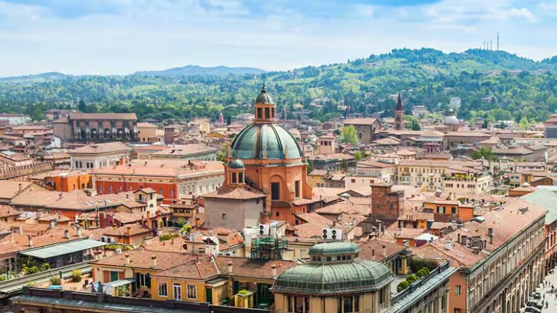 Scandinavian Airlines (SAS) Bologna Office in Italy