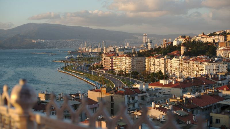 TUI Airways Izmir Office in Turkey