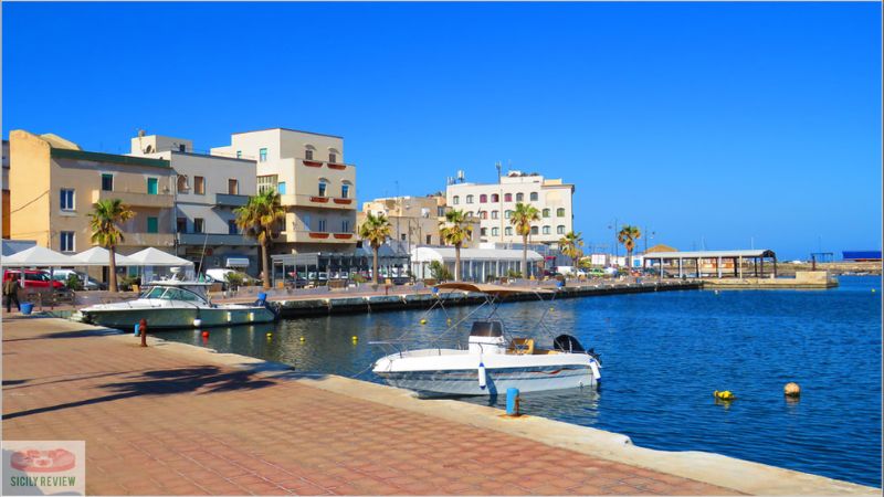 Volotea Airlines Pantelleria Office in Italy