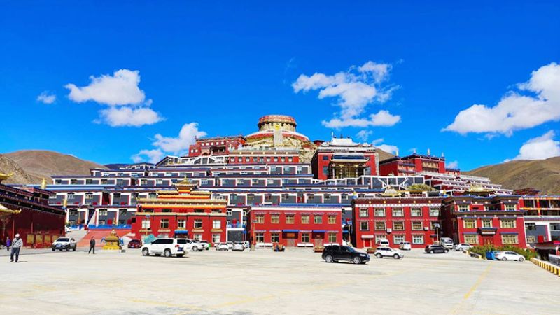 China Eastern Airlines Yushu Office in China